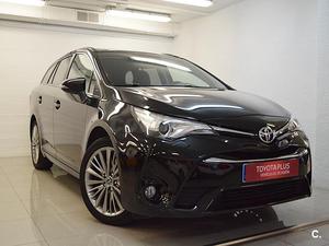 TOYOTA Avensis D EXECUTIVE TS 5p.