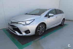 TOYOTA Avensis D ADVANCE TS 5p.