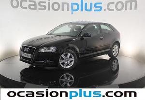 AUDI A3 1.6 TDI 105cv Attraction 3p.