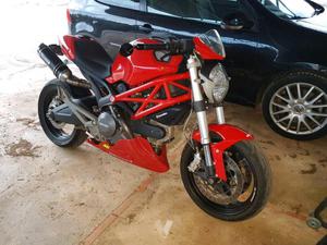 DUCATI MONSTER 696+ (modelo actual) -09