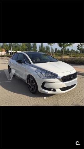 Ds Ds 5 Thp 120kw 165cv Ss Eat6 Style 5p. -17
