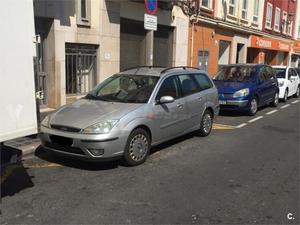 Ford Focus 1.8 Tdci Ghia 100cv 5p. -03