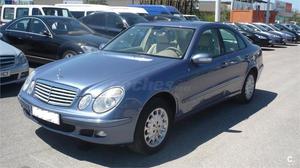 MERCEDES-BENZ Clase E E 200 K ELEGANCE 4p.