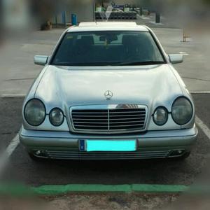 MERCEDES-BENZ Clase E E 420 CLASSIC -96