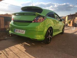 OPEL Astra GTC v Sport -08