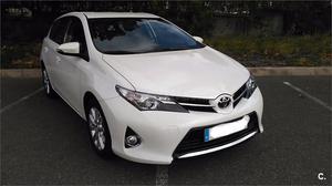 TOYOTA Auris 130 Live particulares 5p.