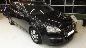 VOLKSWAGEN Jetta 1.9 TDi Trendline 4p.