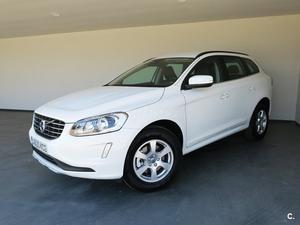 VOLVO XC D3 Momentum 5p.