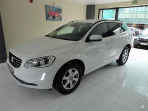 VOLVO XC D3 Momentum Auto 5p.