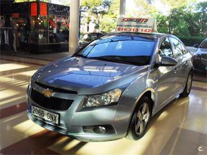 CHEVROLET Cruze V LS AA 4p.