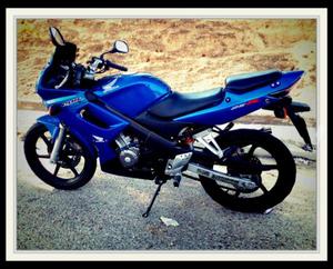 HONDA CBR 125R (