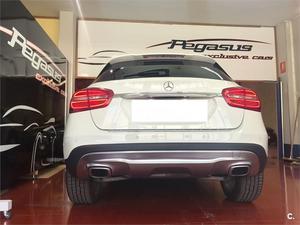 MERCEDES-BENZ Clase GLA GLA 220 d 4MATIC AMG Line 5p.