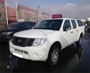 NISSAN Navara 2.5 dCi 144CV FE Doble Cabina Cab 4X4 4p.