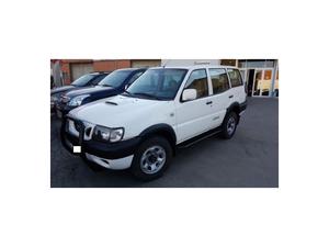 Nissan Terrano 2.7 TD Sport