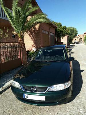 OPEL Vectra 2.0 DTI 16V 4p.