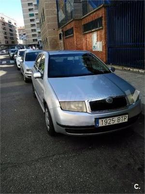 Skoda Fabia v 101cv Comfort 5p. -02