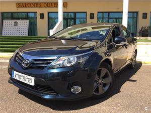 TOYOTA Avensis 120D ADVANCE 4p.