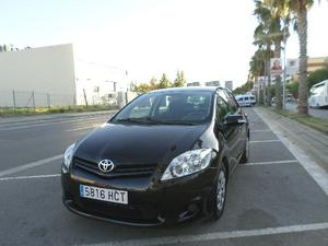 Toyota Auris 1.4D-4D Active