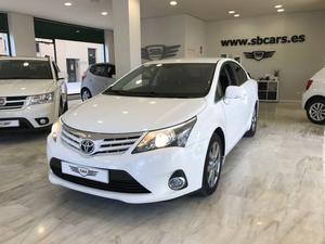 Toyota Avensis 120D Advance