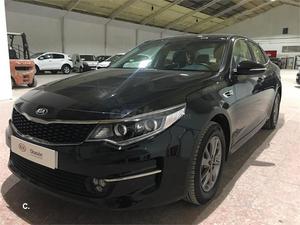 KIA Optima 1.7 CRDi VGT 141CV Concept EcoDynamics 4p.