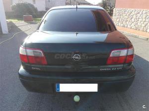 OPEL Omega Elegance 2.2 DTI 4p.