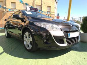 RENAULT Megane Dynamique v 110cv 3p.