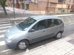 RENAULT Megane SCENIC RN 1.9DT 5p.