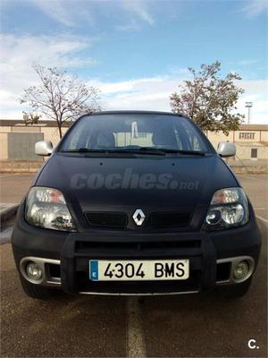 RENAULT Megane SCENIC RX4 EXPRESSION 1.9 DCI 5p.