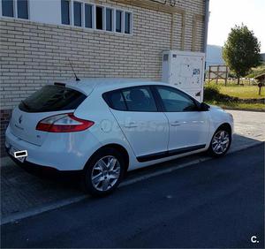 RENAULT Mégane Authentique dCi 90 eco2 E5 5p.