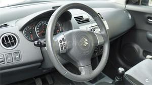 SUZUKI Swift 1.3 GL 5p 5p.