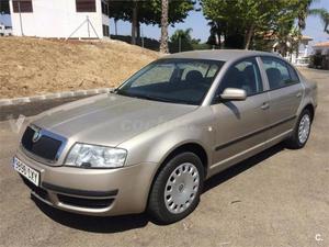 Skoda Superb 1.9 Tdi Pd Classic Ac 130 Cv 4p. -04