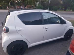 TOYOTA Aygo 1.0 VVTi Connect -11