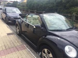 Volkswagen New Beetle 2.0 Tiptronic Cabriolet 2p. -04