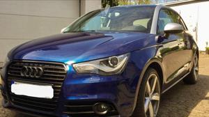 AUDI A1 1.6 TDI 105cv Attraction -11