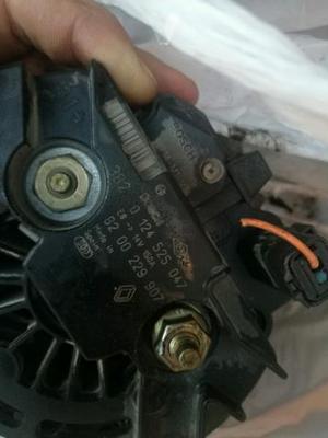 Alternador Laguna 1.9 dci