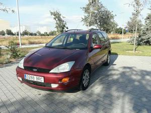 FORD Focus 1.8 TDCi Ghia -02