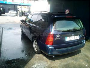 FORD Focus 1.8 TDdi Ghia 5p.