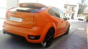 FORD Focus 2.5 ST Racing Orange -07