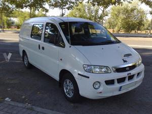 HYUNDAI H-1 2.5 TCi 