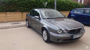 Jaguar X-type 3.0 V6 Executive 4p. -01