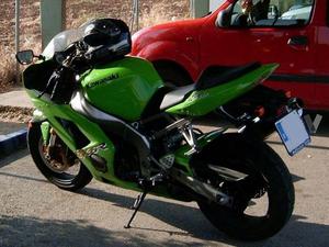 KAWASAKI ZX 6R 