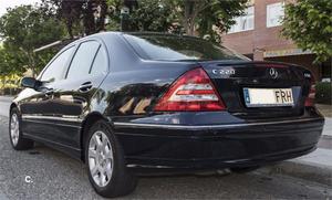 MERCEDES-BENZ Clase C C 220 CDI ELEGANCE 4p.