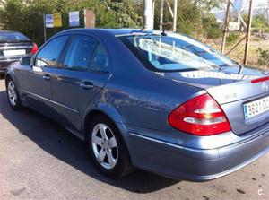 MERCEDES-BENZ Clase E E 320 CDI AVANTGARDE AUTO 4p.