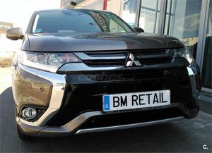 MITSUBISHI Outlander 2.0 PHEV Kaiteki Auto 4WD 5p.