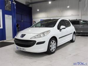 PEUGEOT 207 Confort 1.6 HDI 90 5p.