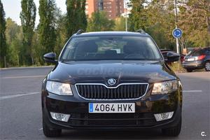 SKODA Octavia Combi 2.0 TDI CR 150cv Ambition 5p.