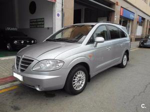 SSANGYONG Rodius 270Xdi Auto 5p.