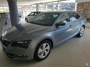 Skoda Superb 2.0 Tdi 110kw 150cv Dsg Ambition 5p. -17