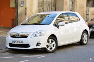 Toyota Auris 1.8 Hibrido Active 5p. -12