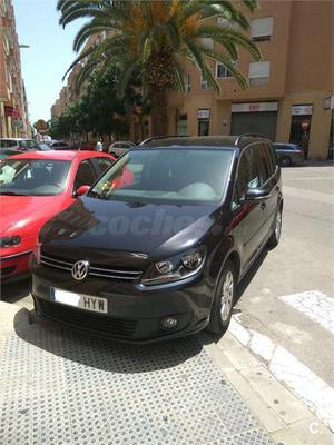 VOLKSWAGEN Touran Advance 1.6 TDI 105CV 119 gr BMT 5p.